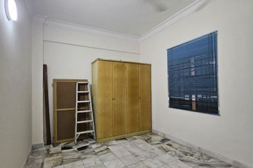 Pangsapuri Sri Pelangi