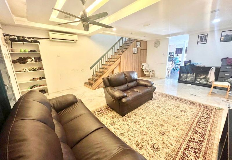 Taman Saujana Puchong