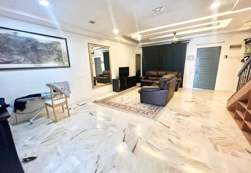 Taman Saujana Puchong