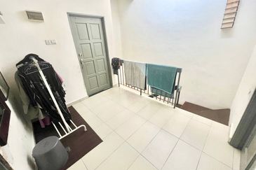 Taman Saujana Puchong