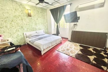 Taman Saujana Puchong