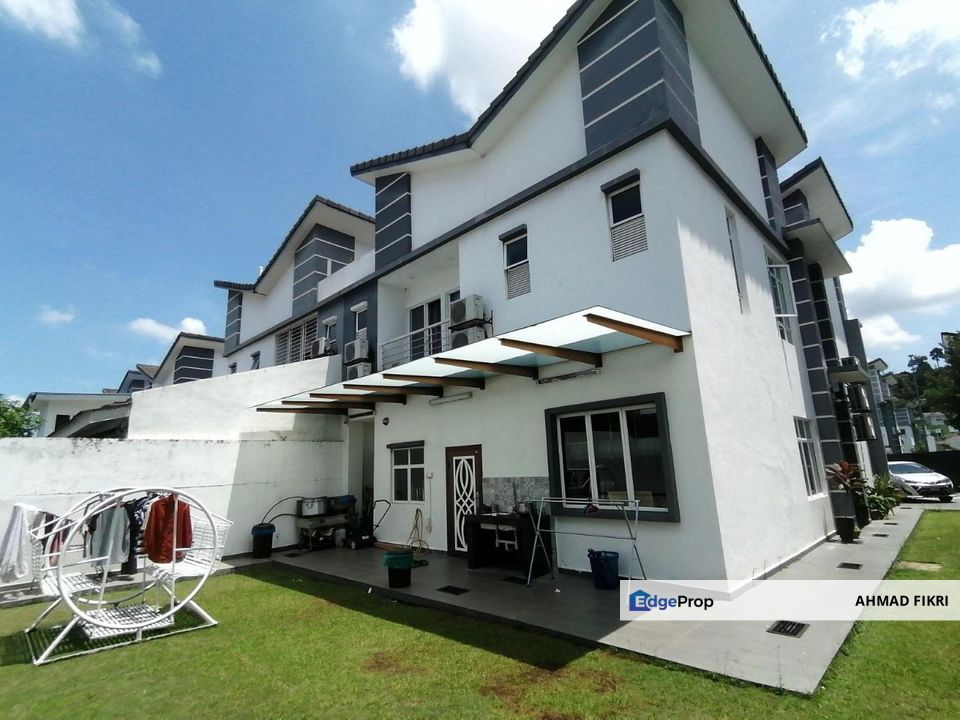 [ RENOVATED ] Semi Detached House Greenhill Residence Seksyen U10 Shah Alam, Selangor, Shah Alam