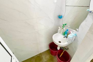 Bandar Tasik Selatan Low Cost Flat