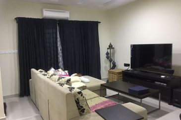 Laman Delfina @ Nilai Impian