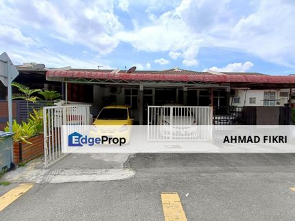 Fully Renovated Single Storey Intermediate Bandar Saujana Putra SP7, Selangor, Jenjarom