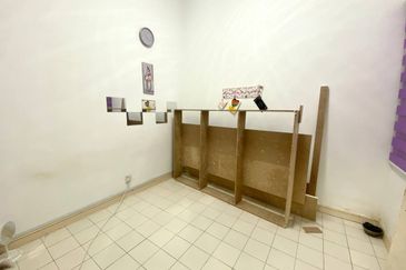 Laman Bakawali @ Kota Seriemas