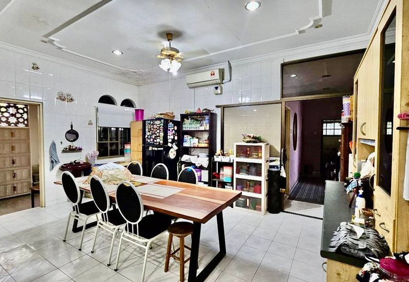 Taman Setia Jaya, Banting