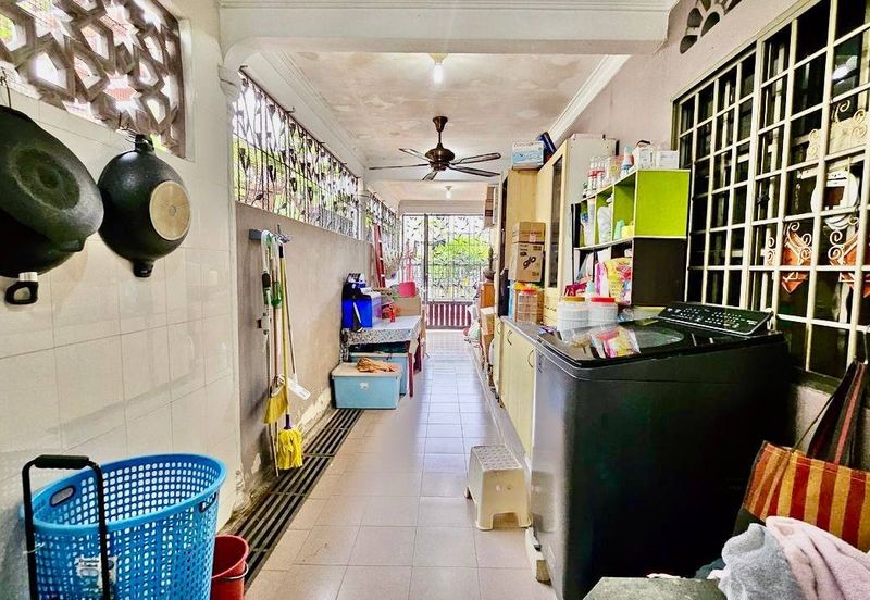 Taman Setia Jaya, Banting