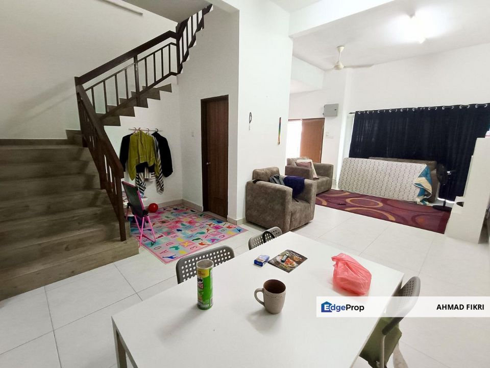 Double Storey Terrace (Intermediate) Taman Desa Seri Vista, Bandar Baru Salak Tinggi, Sepang, Selangor, Sepang