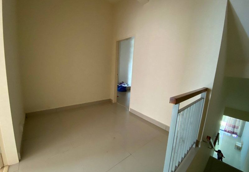 Crescent Park Townvilla