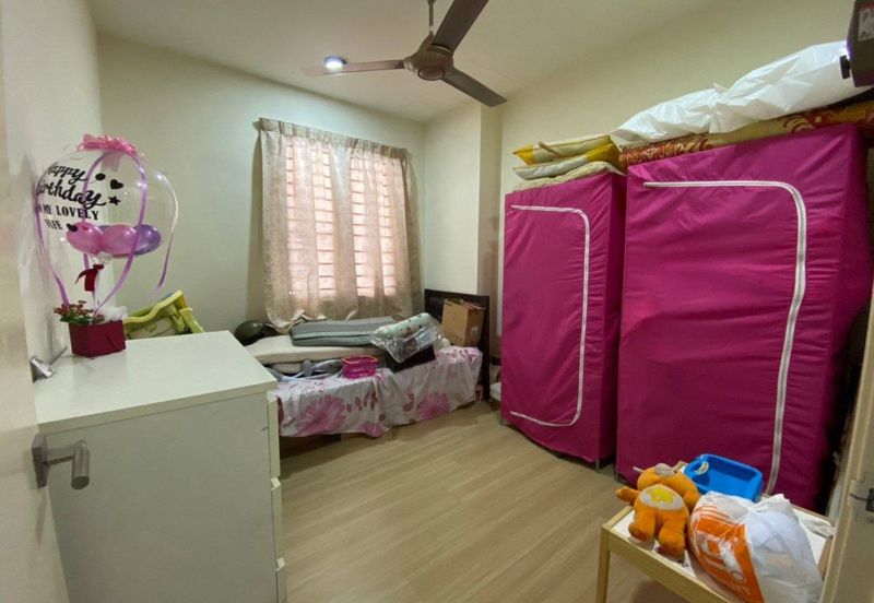 Crescent Park Townvilla