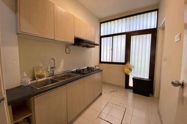 Crescent Park Townvilla