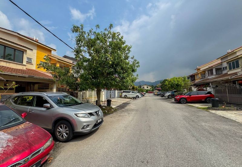 Taman Selayang Sejati