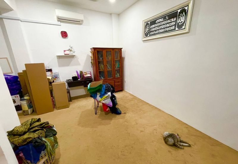 Taman Desa Keramat AU2