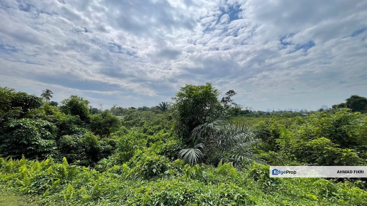 [ TEPI JALAN BESAR ] Tanah 2 Ekar untuk Dijual di Pulau Meranti Puchong, Selangor, Puchong