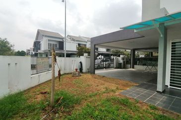 NILAI IMPIAN (LAMAN DELFINA)