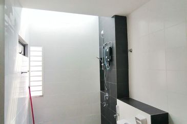 NILAI IMPIAN (LAMAN DELFINA)