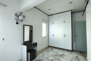 D Puncak Suasana Apartment