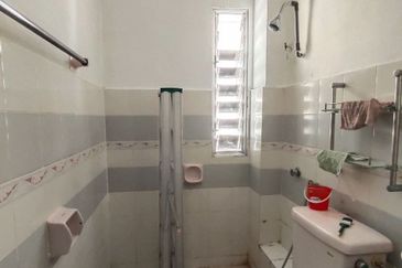 D Puncak Suasana Apartment