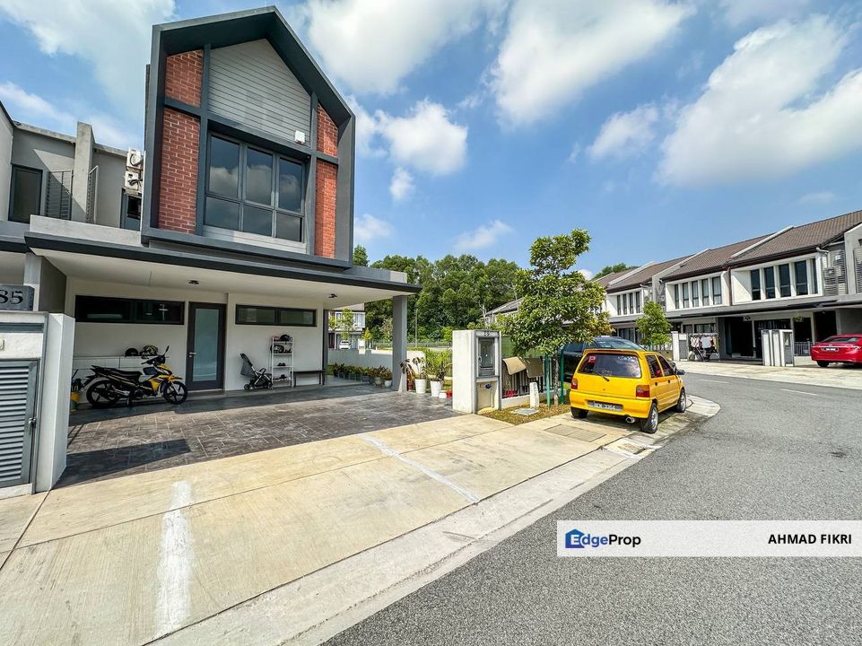 [ CORNER LOT ] Double Storey Terrace House Ilham Residence (Type 4C), Elmina Gardens, Selangor, Shah Alam