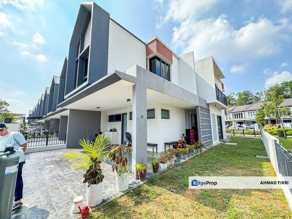 [ CORNER LOT ] Double Storey Terrace House Ilham Residence (Type 4C), Elmina Gardens, Selangor, Shah Alam
