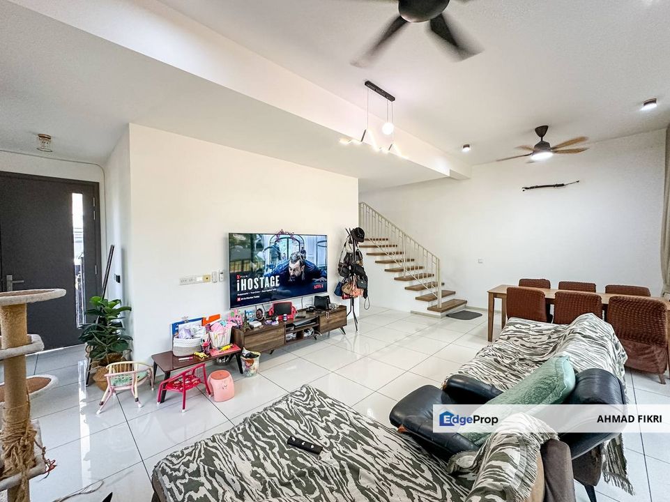 [ CORNER LOT ] Double Storey Terrace House Ilham Residence (Type 4C), Elmina Gardens, Selangor, Shah Alam