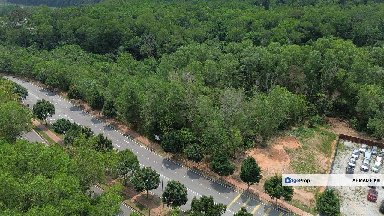 Bungalow Lot Jalan Rimba Riang Seksyen 9, Kota Damansara, Selangor, Kota Damansara