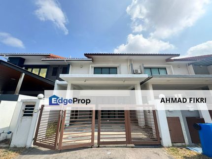 Double Storey Superlink Pentas 2 Alam Impian Shah Alam, Selangor, Shah Alam