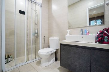 Fera Residence @ The Quartz