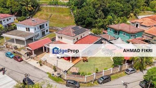 [ CORNER LOT ] Bungalow Seksyen 4 Tambahan Bandar Baru Bangi, Selangor, Bangi