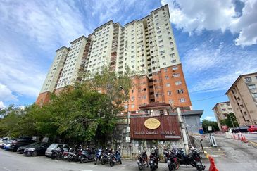 Pangsapuri Damai Mewah B