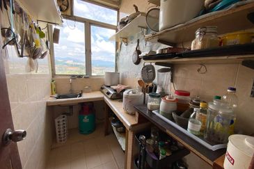 Pangsapuri Damai Mewah B