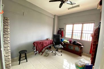 Pangsapuri Damai Mewah B