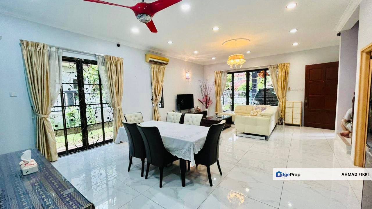 Shah Alam Seksyen 7 [ RENOVATED ] Semi Detached House , Selangor, Shah Alam