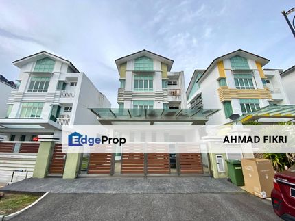 3 Storey Bungalow Tiara Residence, Kajang, Selangor, Kajang