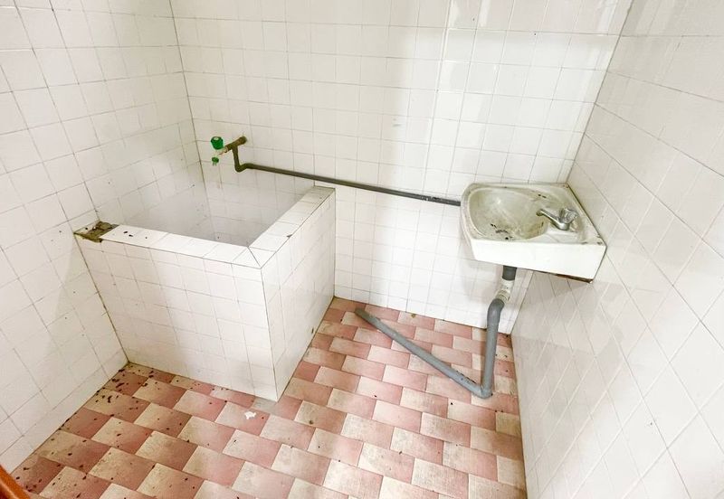 Jalan Bukit Kemuning