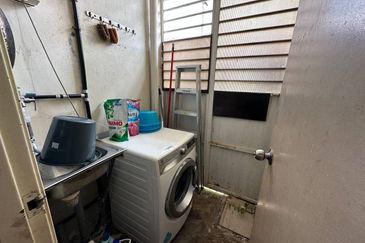 Taman Pinggiran Cyber