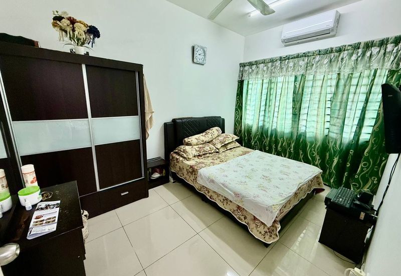 Albury at Mahkota Hills