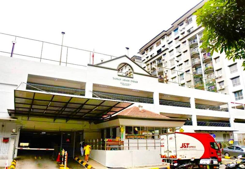 Apartment Abadi Indah