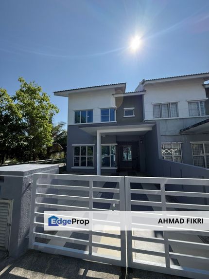Bandar Baru Enstek [ END LOT ] Double Storey Terrace House Timur @ Enstek Nilai Negeri Sembilan, Negeri Sembilan, Seremban