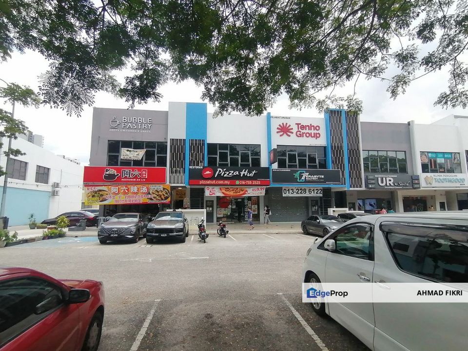 Jade Hills Kajang Double Storey Shop Lot [ FACING MAIN ROAD ], Selangor, Kajang