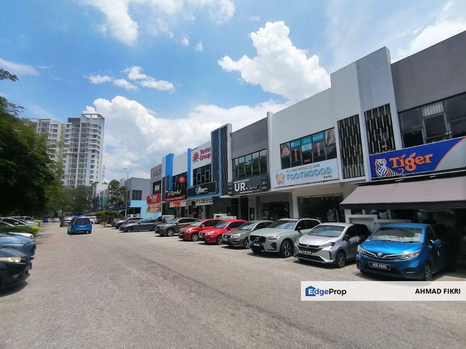Jade Hills Kajang Double Storey Shop Lot [ FACING MAIN ROAD ], Selangor, Kajang