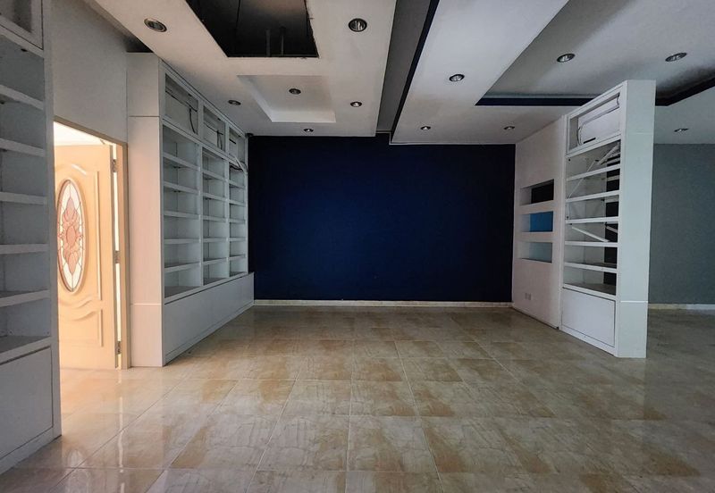 Laman Seri Business Park