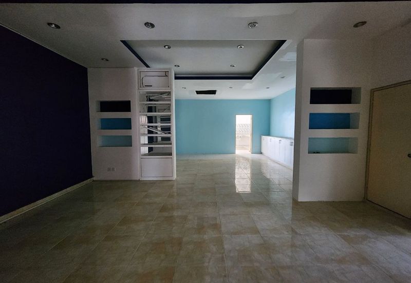 Laman Seri Business Park