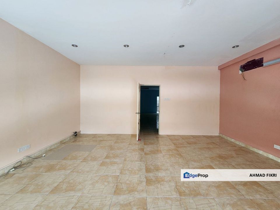 Seksyen 13 Shah Alam Office Lot [ FACING MAINROAD ] Laman Seri Business Park, Selangor, Shah Alam