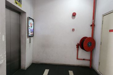 Laman Seri Business Park