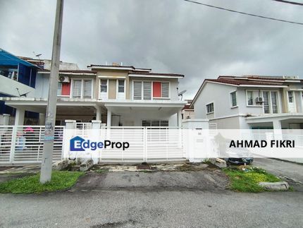 Taman Dato Demang [ END LOT ] Bandar Putra Permai Double Storey Terrace House Seri Kembangan, Selangor, Seri Kembangan