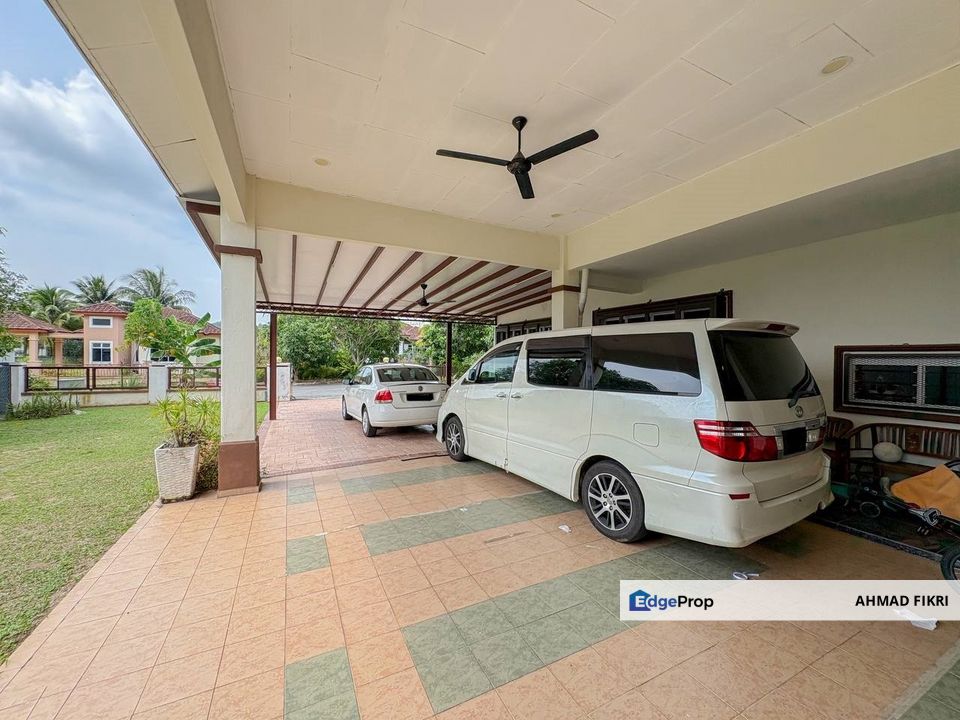 Idaman Villa Bandar Sri Sendayan Single Storey Bungalow, Negeri Sembilan, Seremban