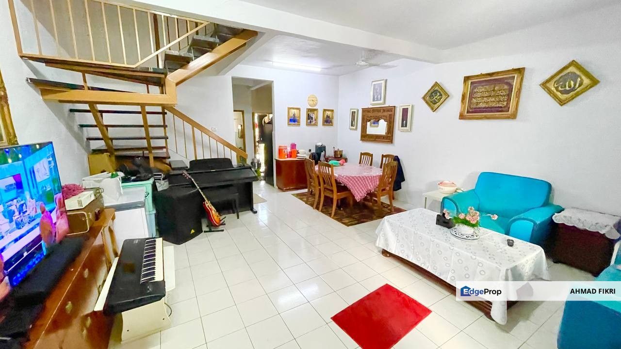 PUJ 1 Puncak Jalil [ END LOT ] Double Storey Terrace House Selangor , Selangor, Puncak Jalil