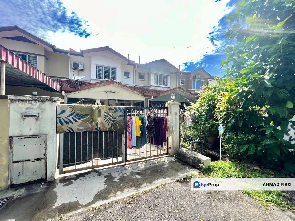 [ FACING OPEN ] Double Storey Terrace House Taman Semenyih Permata @ Semenyih, Selangor, Semenyih